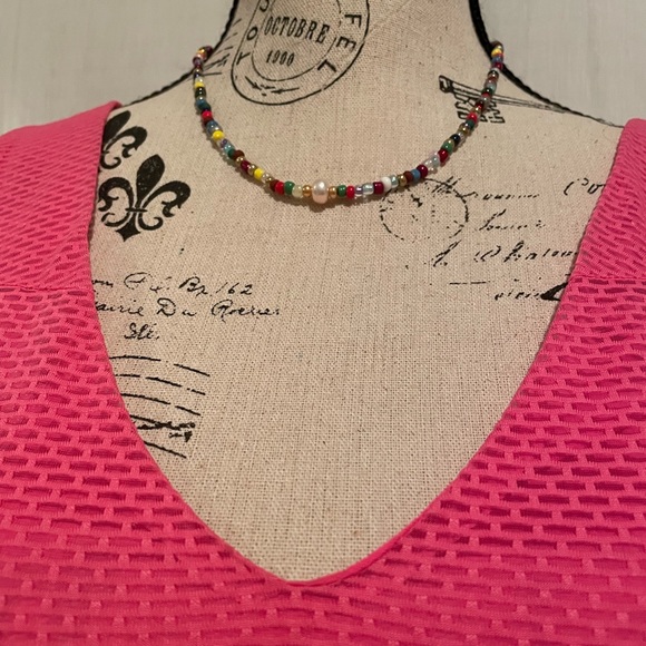 🌈 Rainbow Glass Beaded Necklace with Freshwater Pearl - Picture 6 of 7